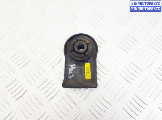 Купить Кронштейн радиатора на KIA Stinger Кронштейн радиатора KA582158 на KIA Stinger