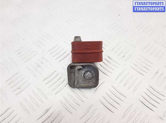 купить Кронштейн глушителя на BMW 7 G11/G12