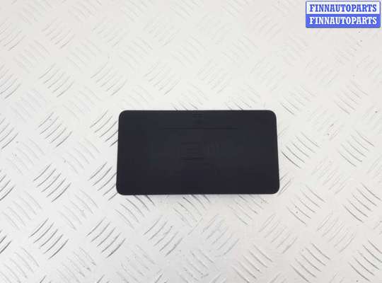 купить Беспроводное зарядное устройство на BMW X6 G06