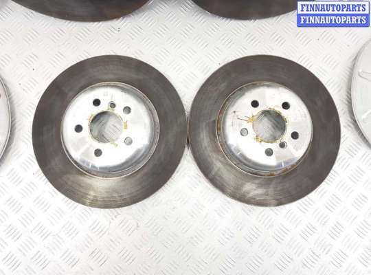 купить Комплект тормозов (диски и суппорта) на BMW X6 G06