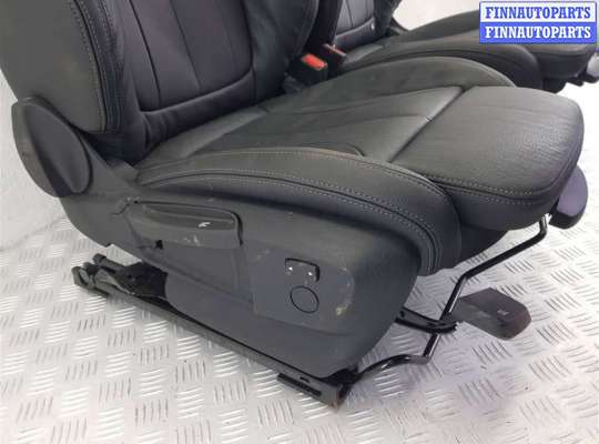 купить Салон (комплект сидений) на BMW 2 F44