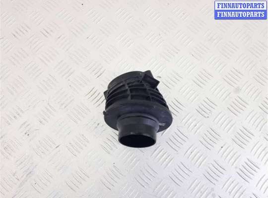 Патрубок турбины BM2863094 на BMW 5 G30/G31