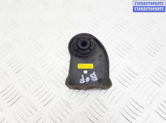 Купить Кронштейн радиатора на KIA Stinger Кронштейн радиатора KA582160 на KIA Stinger