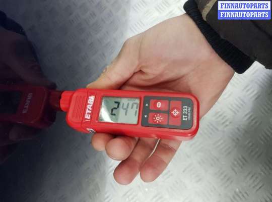 купить Дверь передняя правая на Dodge Challenger