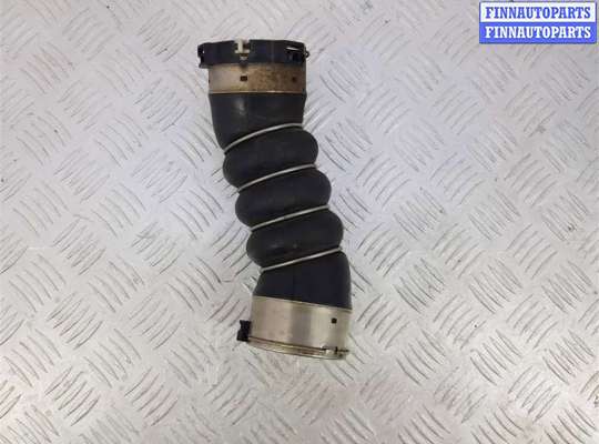 патрубок интеркулера BM2526811 на BMW 5 G30/G31