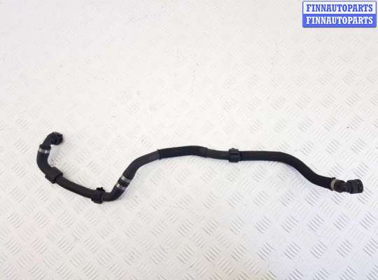 Купить Патрубок радиатора на BMW X3 G01 Патрубок радиатора BM3586609 на BMW X3 G01