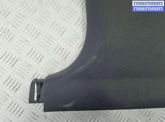 купить Обшивка стойки центральной левой на KIA Stinger