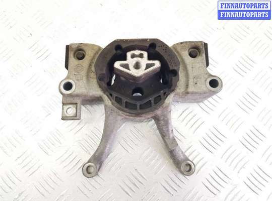 Подушка КПП на BMW 5 (G30)