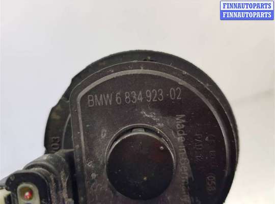 Насос водяной (помпа) на BMW 5 (G30)