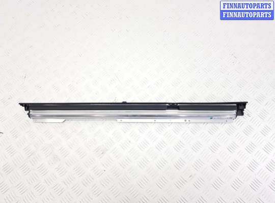 купить Шторка двери на BMW X5 G05