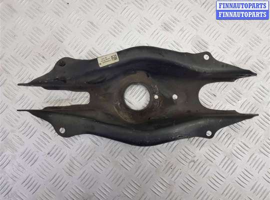 купить Рычаг задний левый на Mercedes C W205