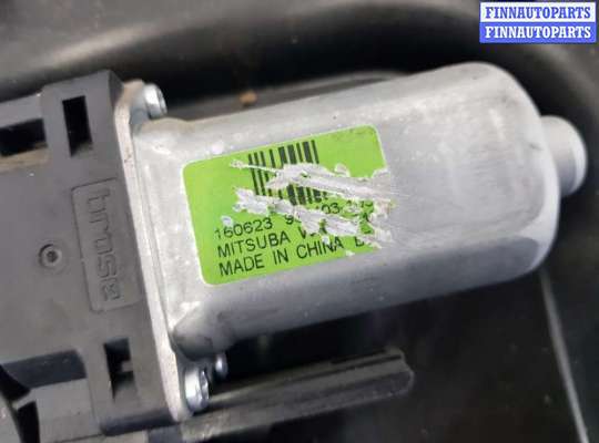 купить Стеклоподъемник задний правый на Jeep Grand Cherokee