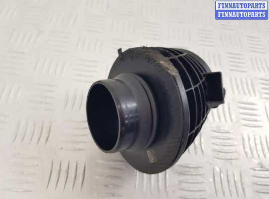 купить Патрубок турбины на BMW 5 G30/G31