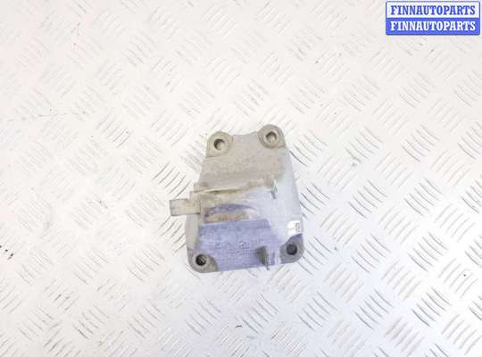 купить кронштейн двигателя на BMW 3 F30/F31/GT F34