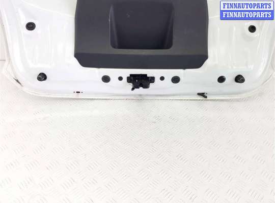 купить крышка багажника на Dacia Sandero