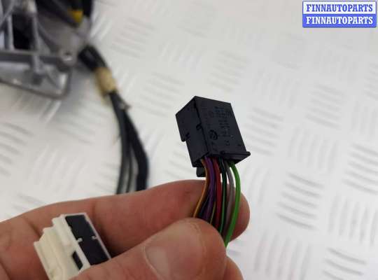 купить Зеркало наружное левое на Mercedes CLS C257