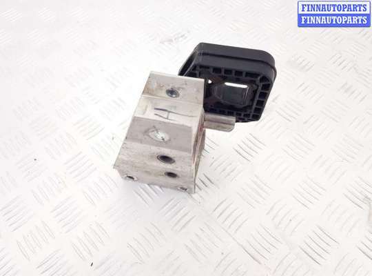 Кронштейн радиатора BM3585584 на BMW X3 G01