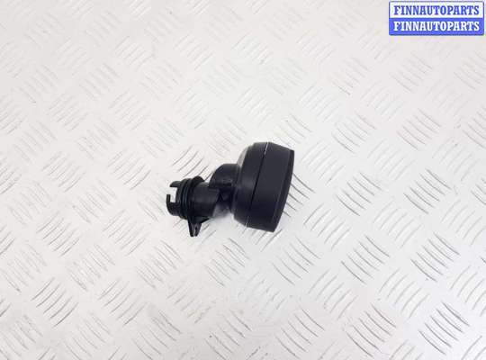 купить Маслозаливная горловина на BMW 5 G30/G31