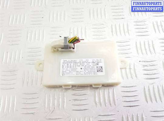 Блок управления бесключевым доступом MB1195914 на Mercedes C W205