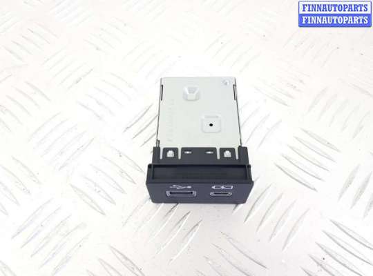 купить Разъем AUX / USB на Lexus NX AZ20