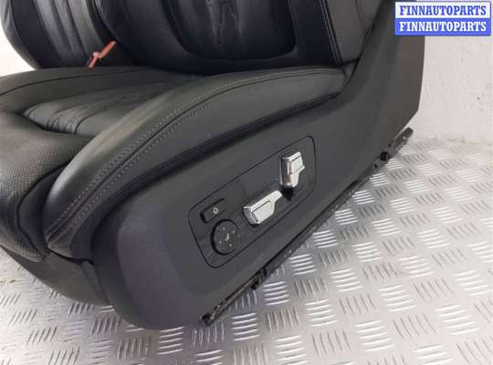 купить Салон (комплект сидений) на BMW X7 G07