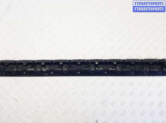 Купить Кронштейн крепления порога на Mercedes V W447 Кронштейн крепления порога MB1690095 на Mercedes V W447