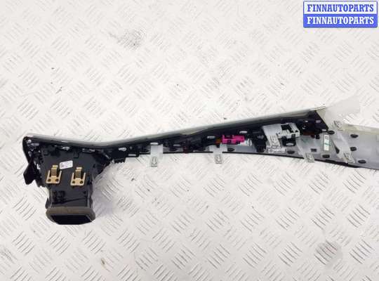 купить Накладка декоративная на торпедо на BMW 4 G26