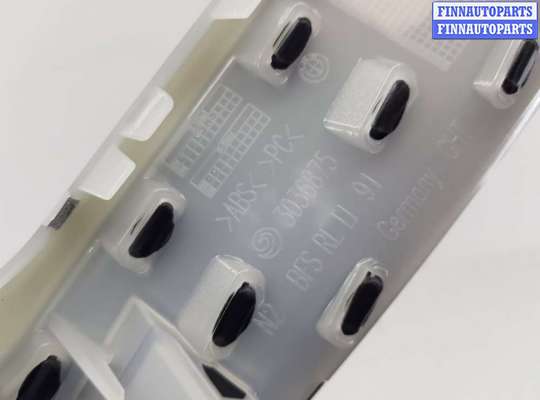 купить Накладка декоративная на торпедо на BMW 4 G26