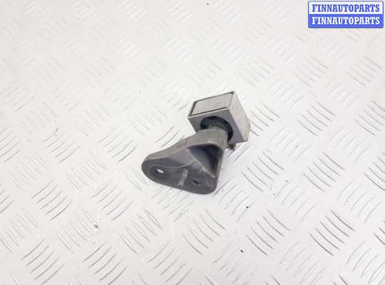 Кронштейн глушителя BM3551332 на BMW 4 G22/G23