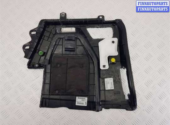 купить Обшивка багажника на BMW X7 G07