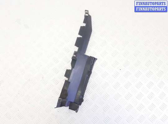 Дефлектор радиатора MB1683526 на Mercedes GLE W167