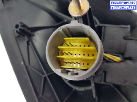 купить Зеркало наружное правое на RENAULT Laguna