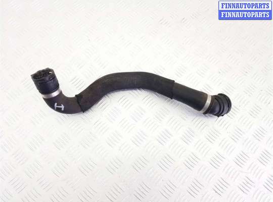 Патрубок радиатора BM3258909 на BMW 5 G30/G31