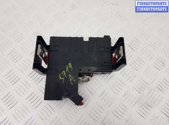 купить Распределитель тока на BMW 6 F06/F12/F13