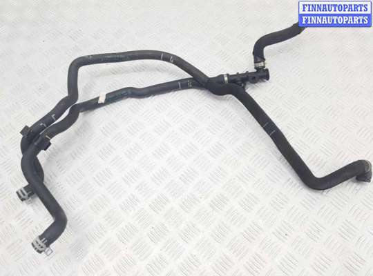 Патрубок радиатора BM1645240 на BMW 5 G30/G31