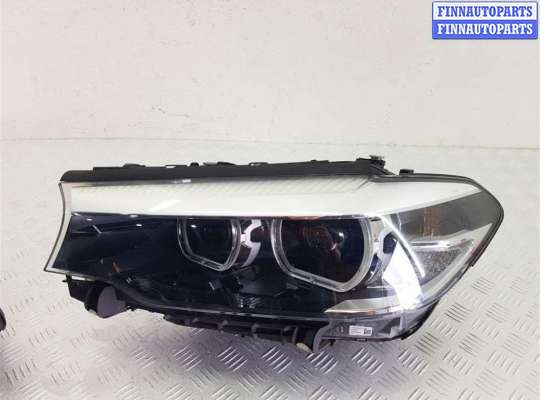 купить Фара правая на BMW 5 G30/G31