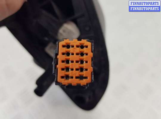 купить Зеркало наружное правое на Citroen Xsara Picasso