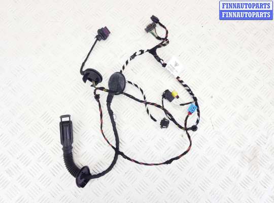 Проводка двери PR35199 на Porsche Macan