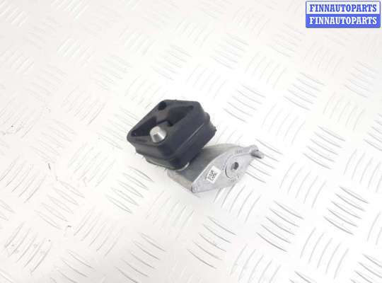 купить Кронштейн глушителя на BMW X6 G06