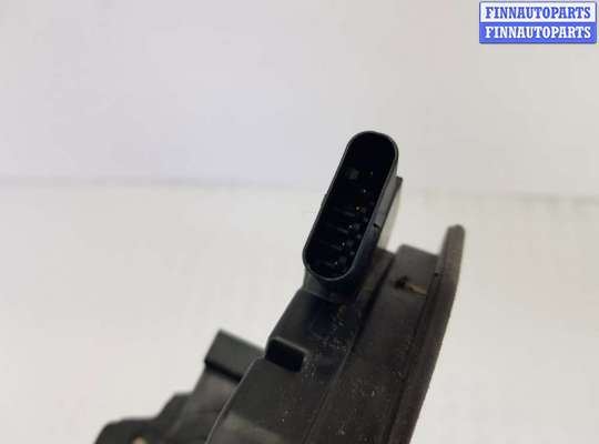 купить Замок двери задней правой на BMW 4 G26