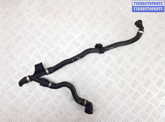 Патрубок радиатора BM2244332 на BMW 3 G20/G21