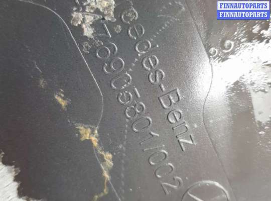 купить Накладка на порог левая на Mercedes V W447