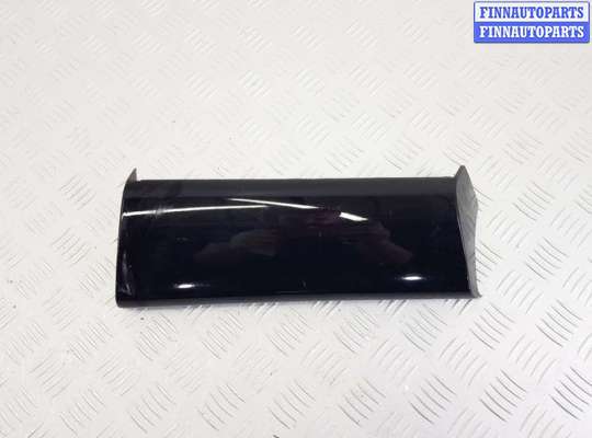 купить Накладка на порог левая на Mercedes V W447