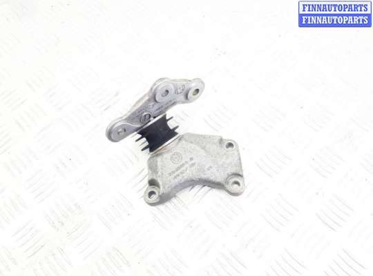 купить кронштейн кпп на BMW X5 G05