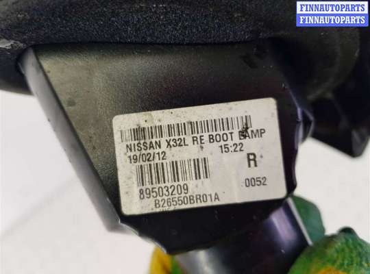 Фонарь крышки багажника на Nissan Qashqai I (J10)