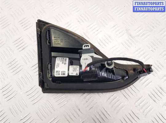 купить Фонарь крышки багажника правый на Opel Zafira C