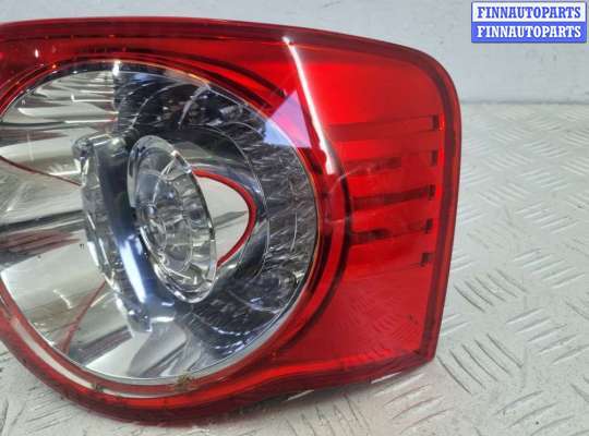 купить Фонарь задний правый на VOLKSWAGEN Jetta