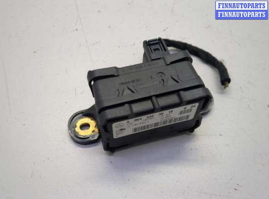 Датчик ускорения MB1696584 на Mercedes ML W164 2005-2011
