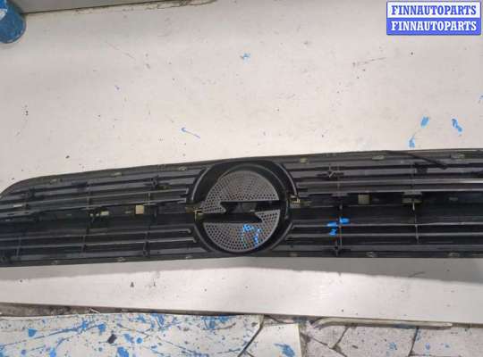 купить Решетка радиатора на Opel Vectra C 2002-2008