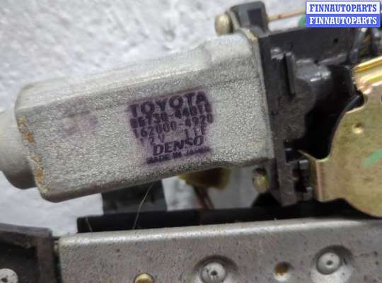 купить Люк на Toyota Matrix 2002-2008